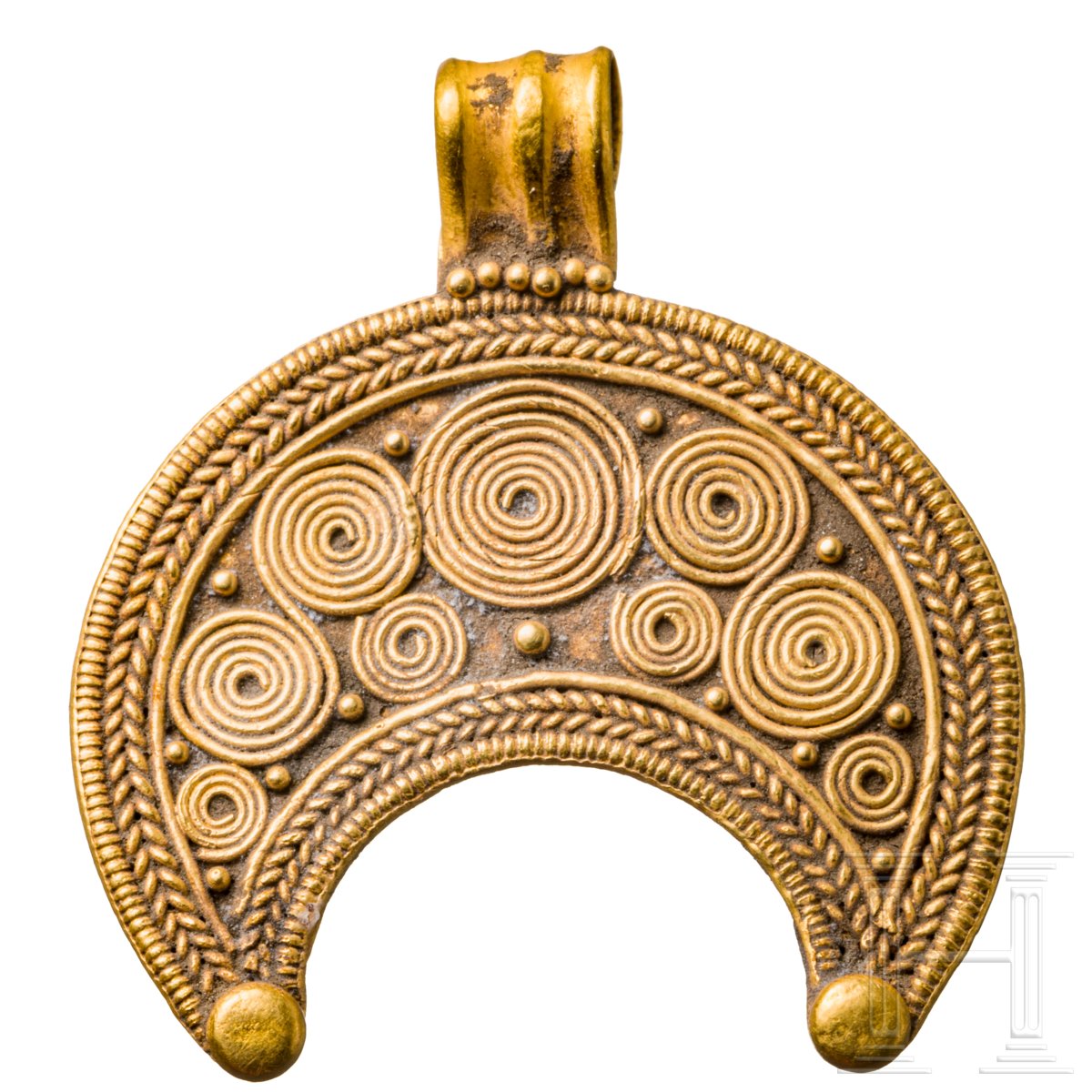 Feines goldenes Lunula-Amulett, römisch, 1. - 3. Jhdt.Halbmondförmiger Anhänger. An den unteren