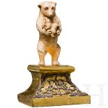 Skulptur eines Bären mit zwei Jungtieren, wohl Russland, 18./19. Jhdt.Elfenbein. Vollplastisch und