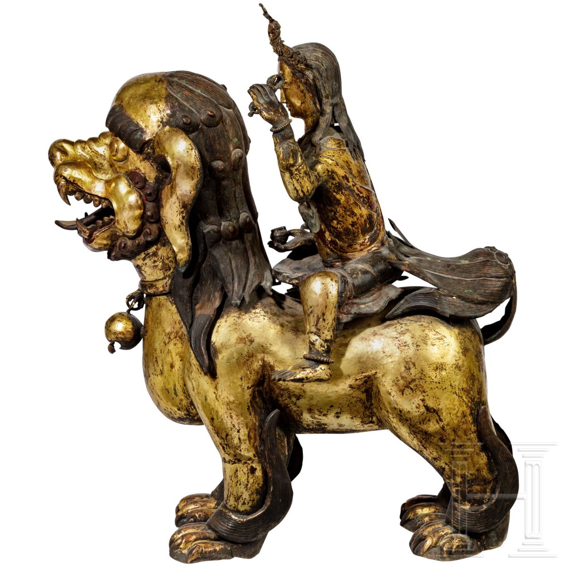 Ein Paar Foo-Löwen mit himmlischen Reitern, sino-tibetisch, 18. Jhdt.Mehrteilig gearbeitete - Bild 3 aus 8
