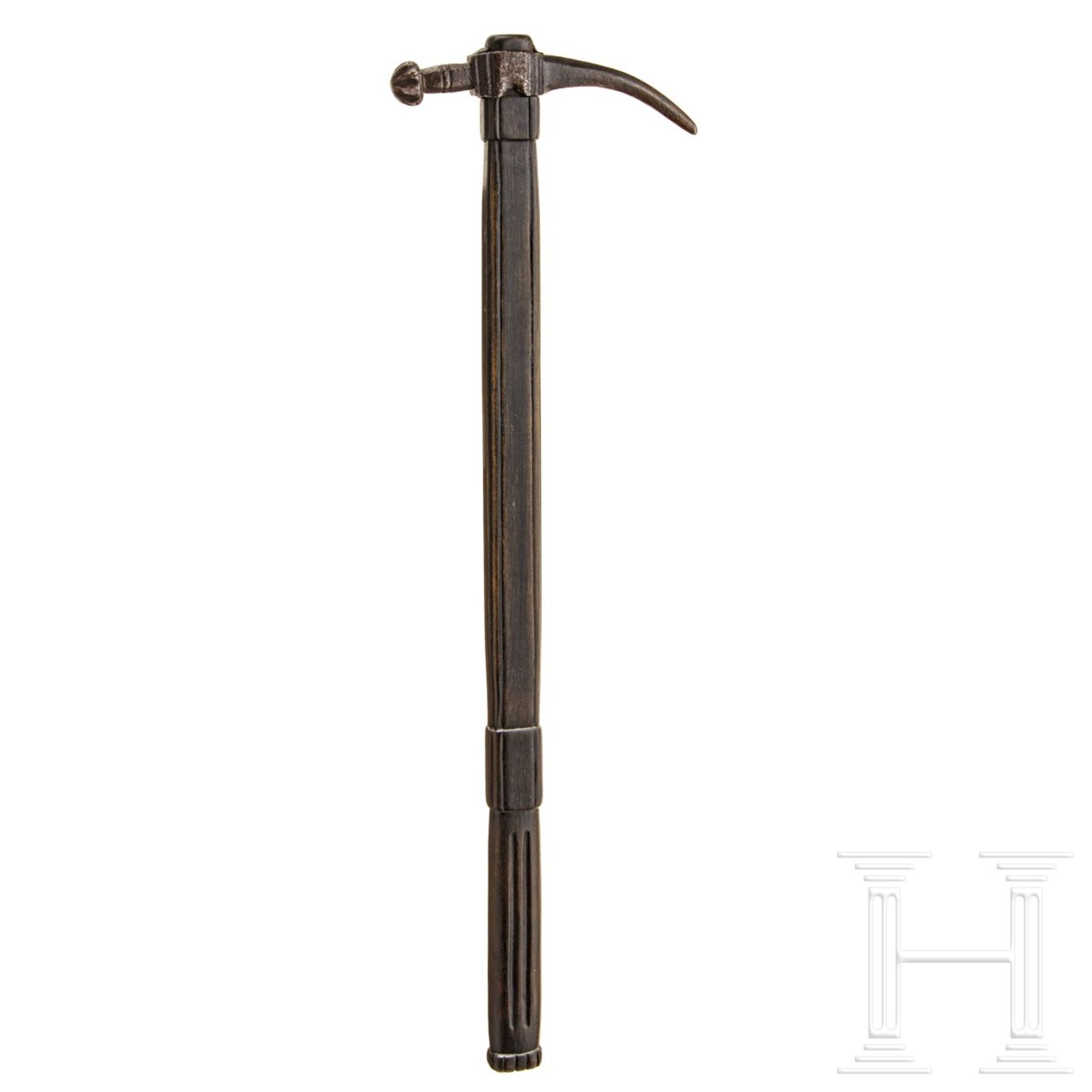 Reiterhammer, osmanisch oder südosteuropäisch, um 1600Kräftiger Vierkant-Schnabel an ovaler, - Bild 5 aus 5