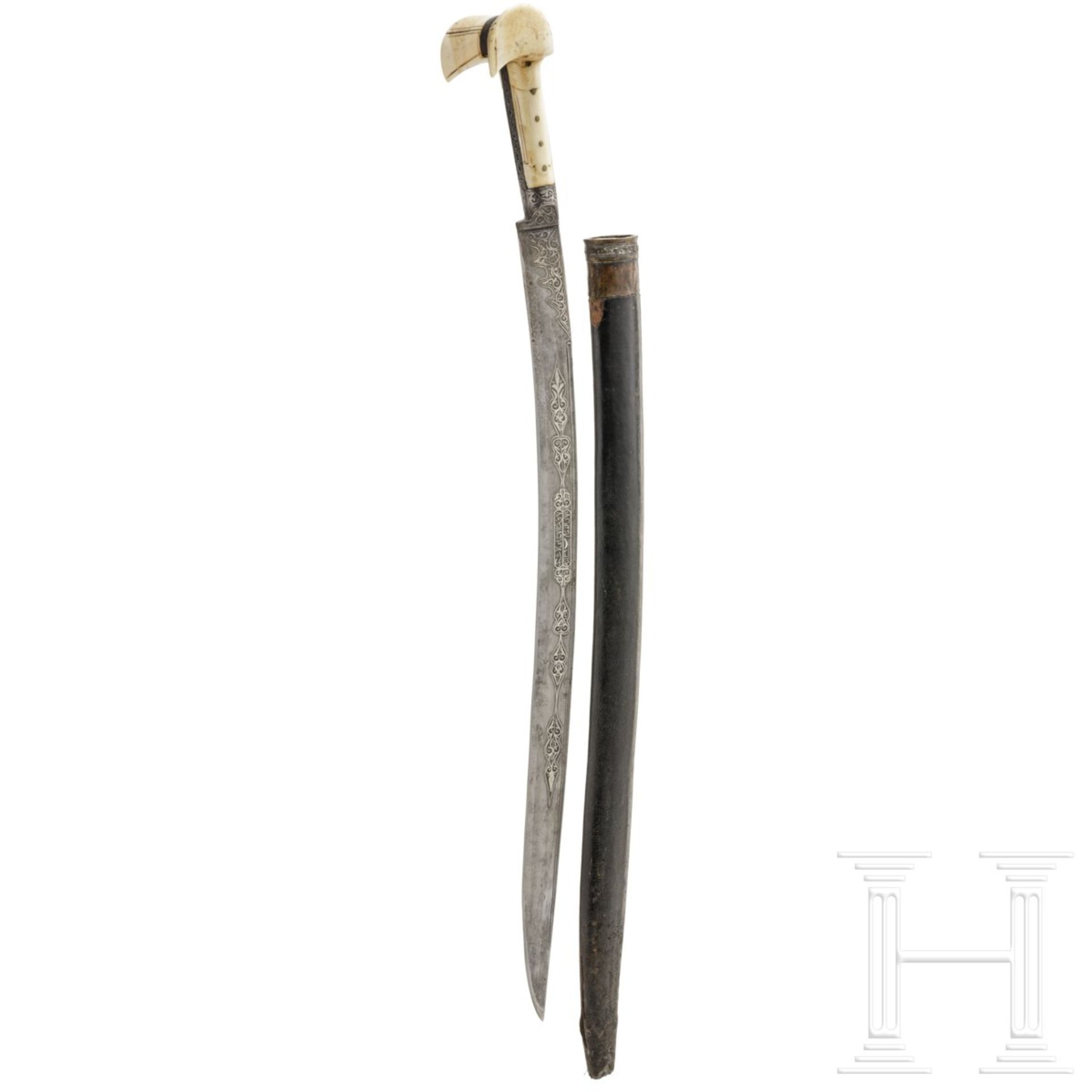 Silbertauschierter Yatagan für Offiziere, osmanisch, datiert 1209 H (1294/5)Gekrümmte Rückenklinge
