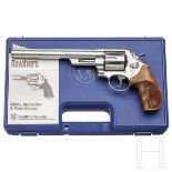 Smith & Wesson Mod. 629-4, "The .44 Classic Stainless", im Koffer