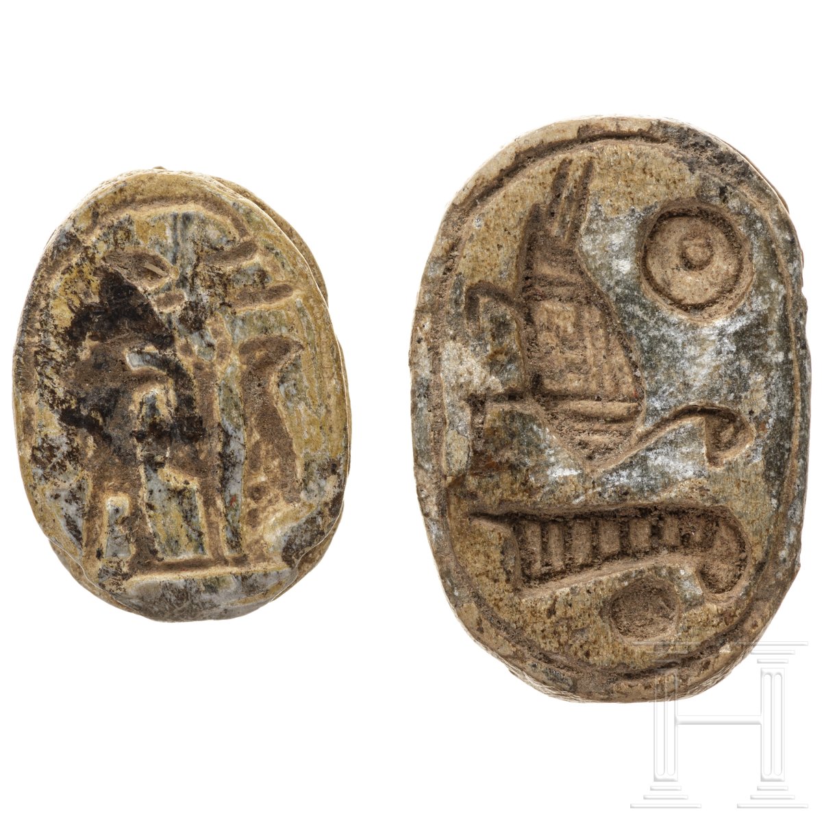 Zwei Amulettskarabäen, altägyptisch, 2. - 1. Jtsd. v. Chr. - Image 3 of 3