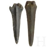 Zwei Nietendolche, süddeutsch, Mittlere Bronzezeit, ca. 1500 v. Chr.
