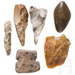 Sechs steinzeitliche Werkzeuge, Mitteleuropa, Paläolithikum