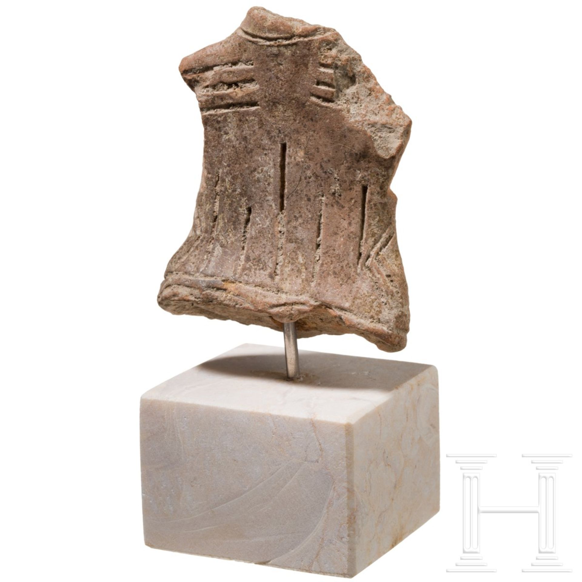 Terrakotta-Idol, Vinca-Kultur, Südosteuropa, 4. Jtsd. v. Chr. - Bild 5 aus 5