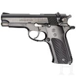 Smith & Wesson Mod. 59, "14-Shot Autoloading Pistol"