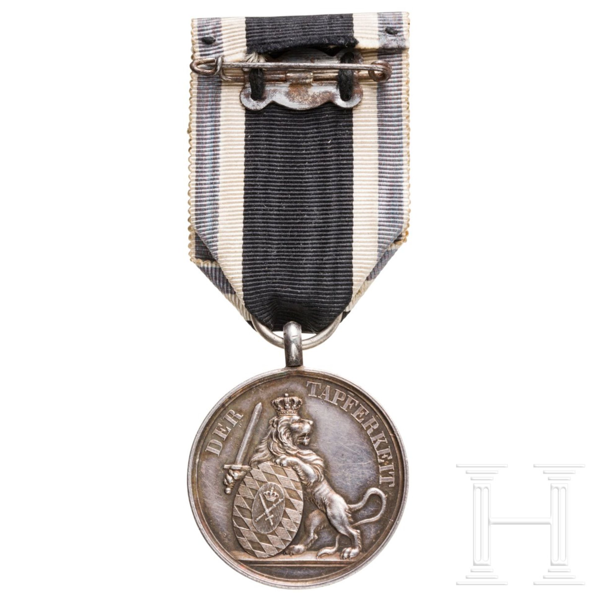 Bayerische silberne Militär-Verdienstmedaille („Tapferkeitsmedaille") aus dem Weltkrieg 1914/1 - Bild 2 aus 2