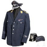 Uniformensemble eines Flugzeugführers des 2. Weltkriegs