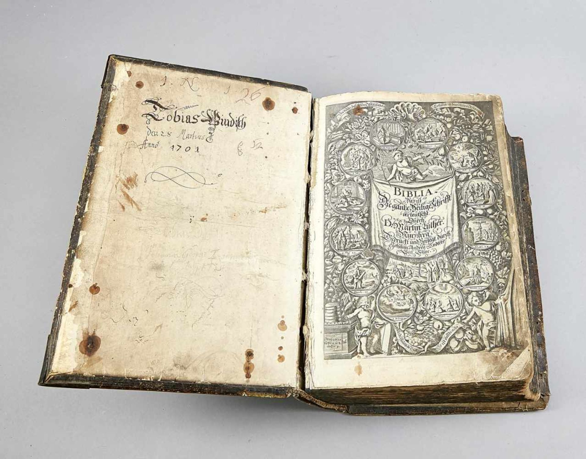 Bibel aus demm Jahr 1700, Nürnberg. Verlegt von Johann Andrea Endters & Söhne.Schweinsleder- - Bild 2 aus 2