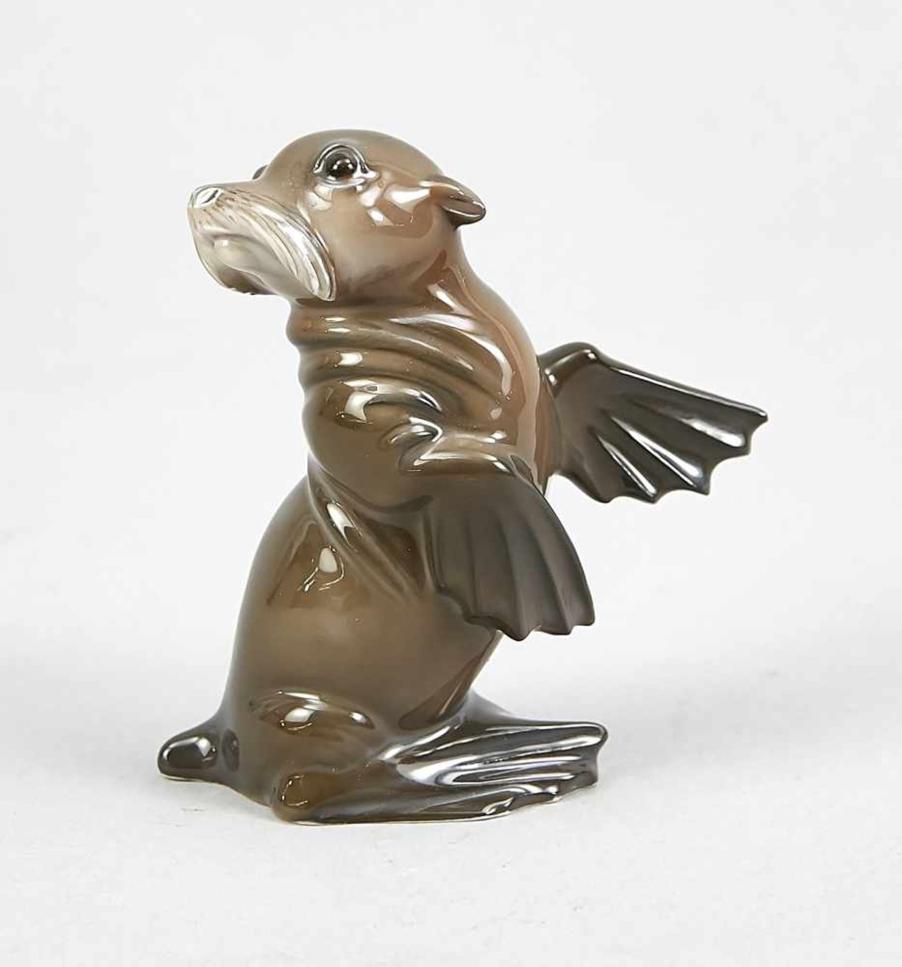 Young sea lion, Rosenthal, Selb mark for 1921-38s, designed by Theodor Kärner, model no.<