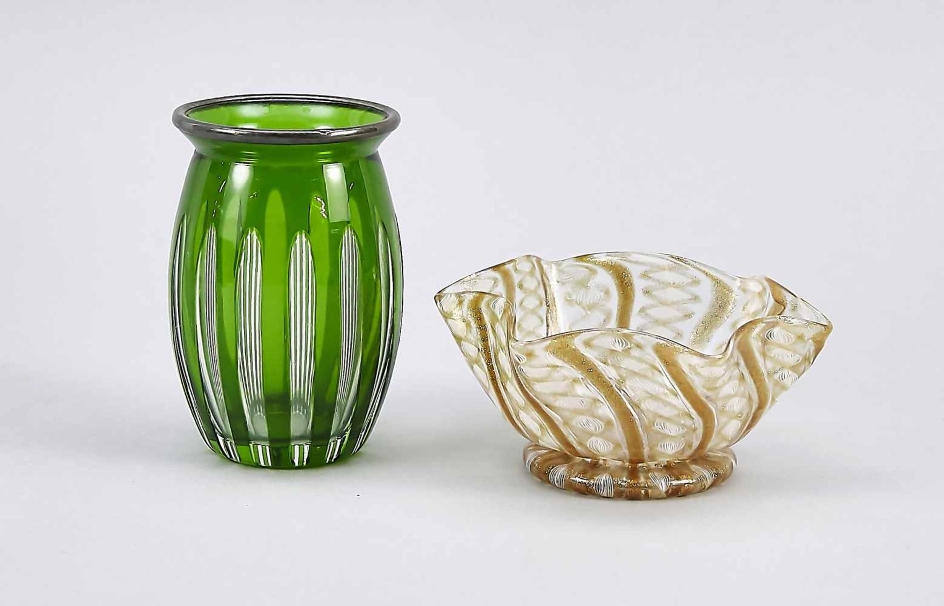 Compilation of two pieces, bowl, probably Murano, 20th cent., round stand, clear glass