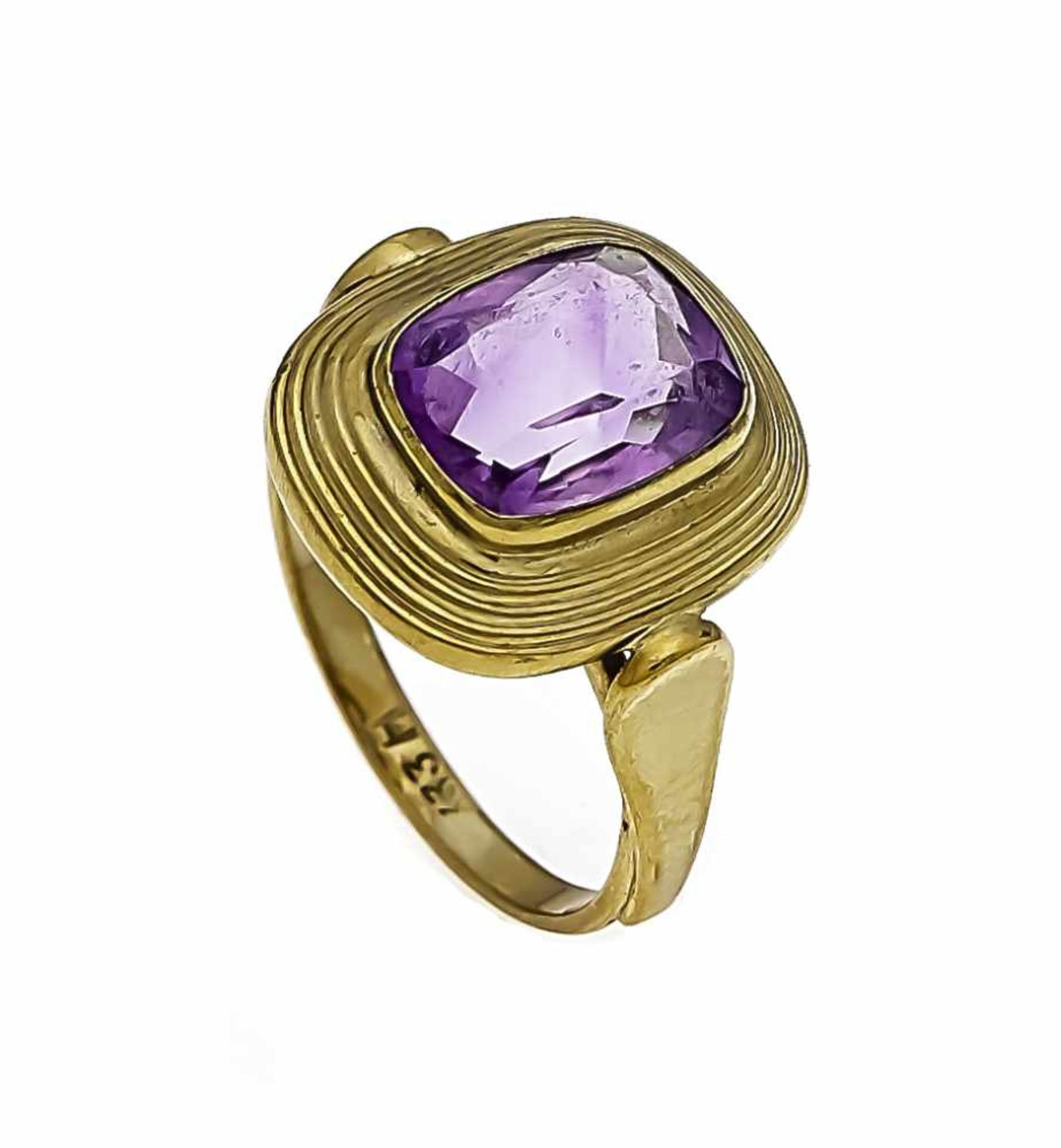 Amethyst ring GG 333/000 with an antique cut fac. Amethyst 10 x 8 mm, RG 52, 3.1 g