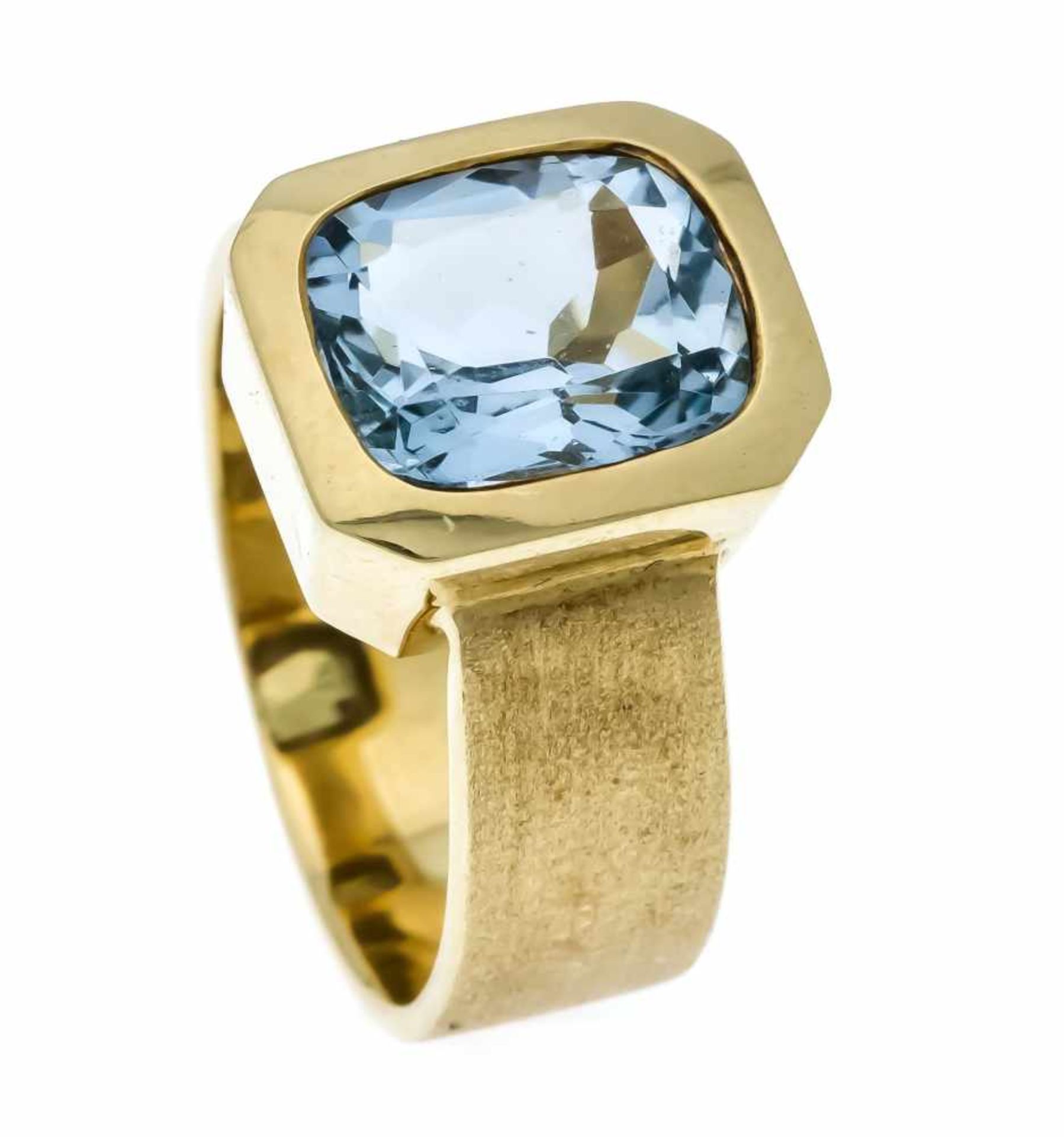 Aquamarine ring GG 585/000 with an antique cut fac. Aquamarine 11 x 9 mm in very good