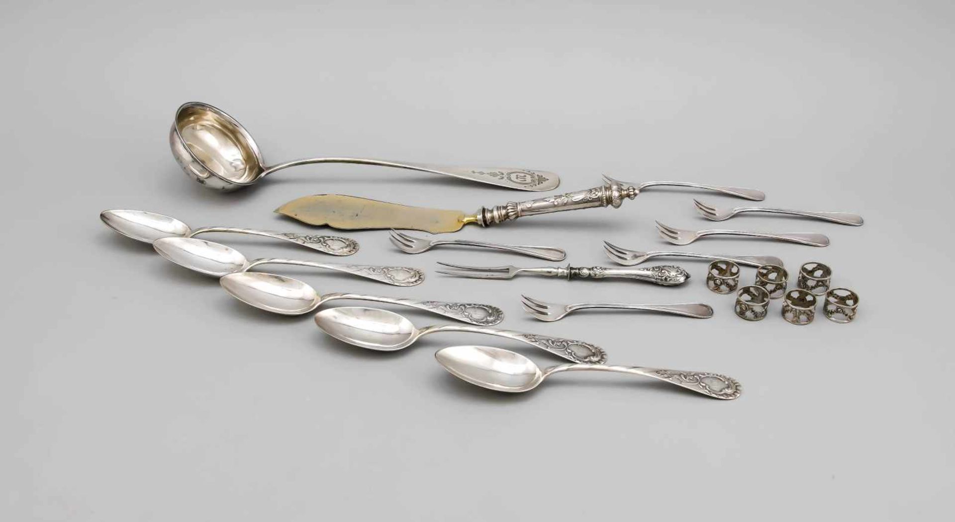 Compilation of 14 pieces cutlery and 6 napkin rings, 20th century, silver different