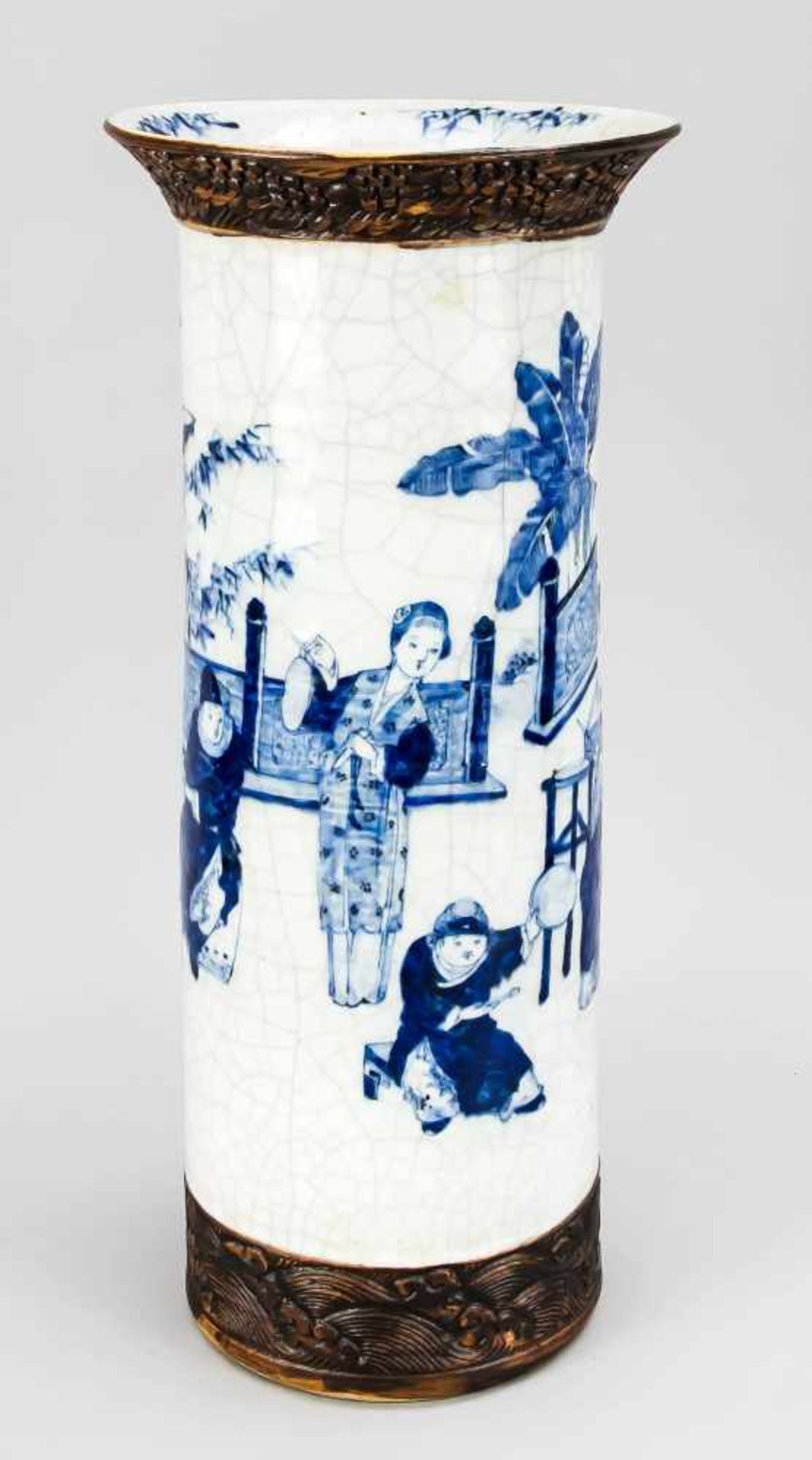 Pole vase, China, 19th / 20th Circular decor in cobalt blue with a multi-figure garden