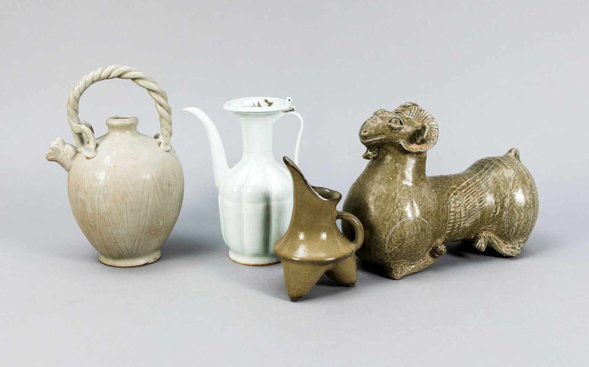 4 parts ceramics, China, 20th century. In the style of past epochs, up to h. 23 cm
