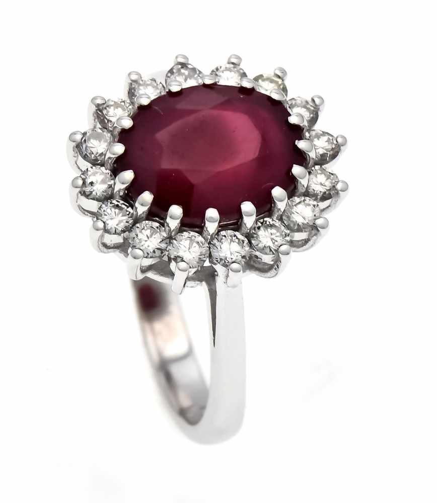 Ruby-Brillant-Ring WG 585/000 with an oval fac. Ruby 3.90 ct in good color and diamonds,
