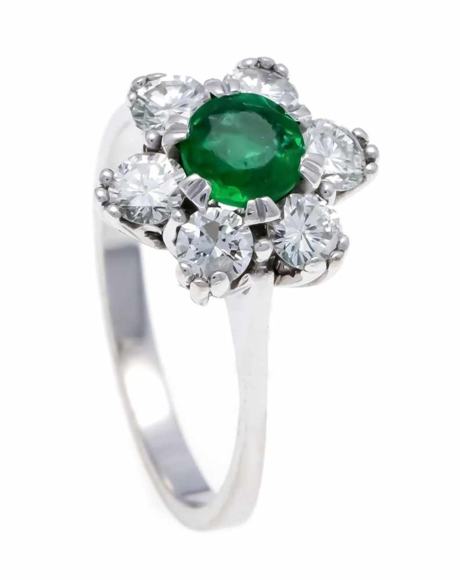 Emerald-Brilliant-Ring WG 585/000 with a round faceted emerald 5 mm in very good color and