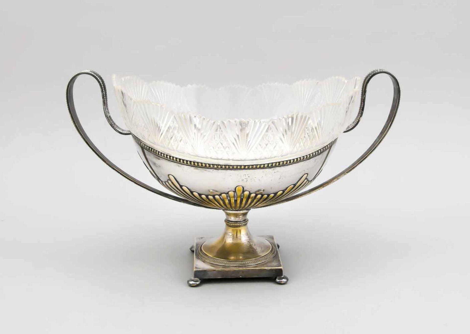Jardinière, 1st half of the 20th century, plated, round base, on square plinth, on 4<