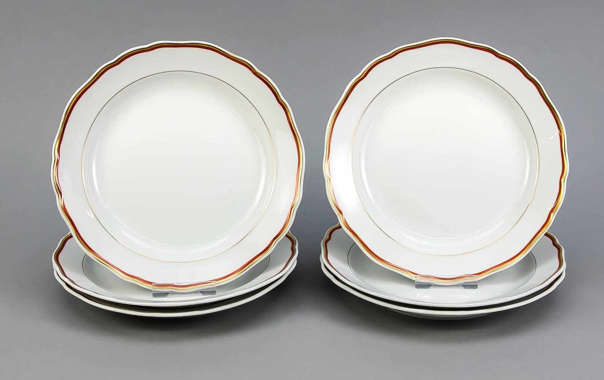 Six starter plates, Meissen, 1950s, 2nd quality, Neuw cutout shape, coral red edge, goldrim, Ø 22