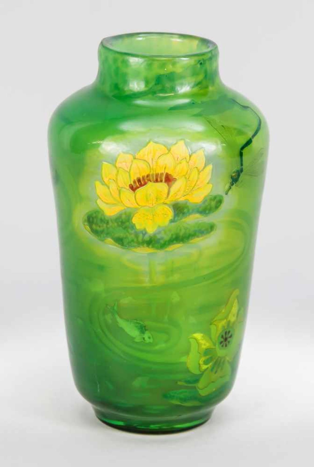 Jugendstil-Vase, Frankreich (?), um 1900, runder Stand, konischer Korpus, zur Schulter