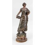 A. J. Scotte, Bildhauer um 1900, "Carmen" als exotische Schönheit mit Tambourin, braunpatinierter