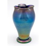 Vase, 1. H. 20. Jh., wohl WMF Myra, runder Stand, Korpus mit sich erweiternder Wandung,4-passiger