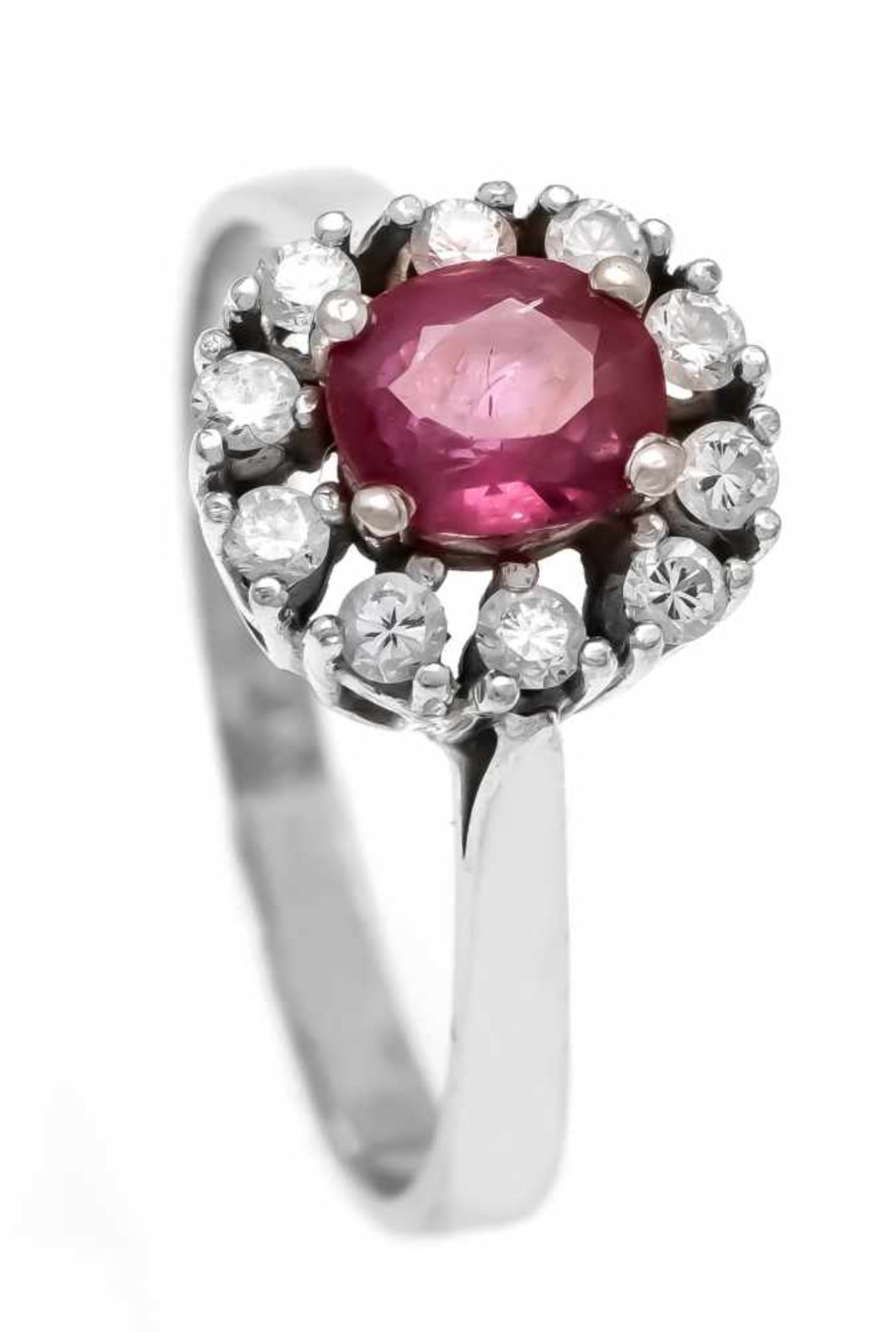 Rubin-Brillant-Ring WG 585/000 mit einem oval fac. Rubin 6 x 4 mm und 10 Diamanten, zus.0,20 ct W/