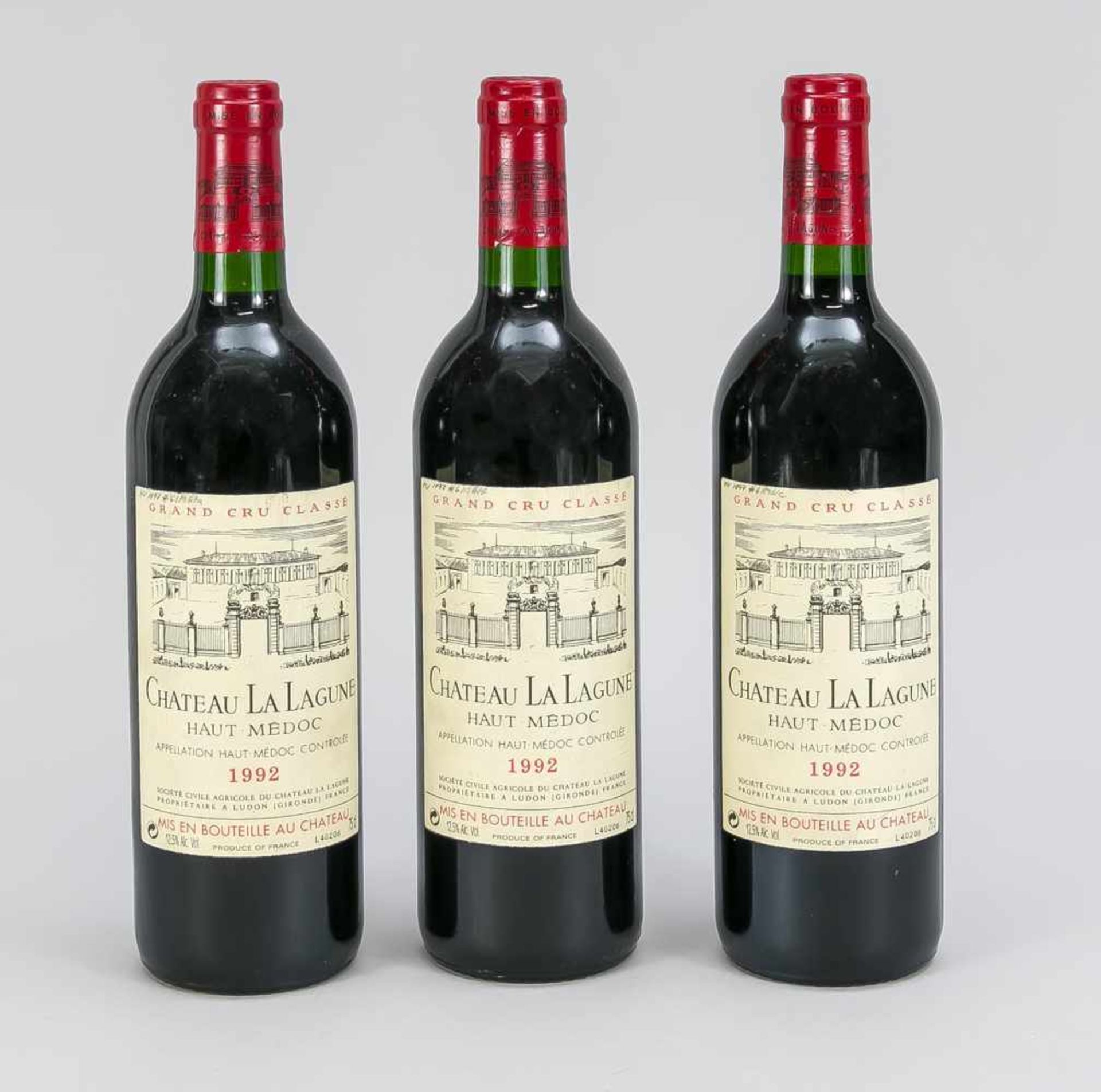 3 Flaschen 1992er Chateau La Lagune, Haut-Medoc, Grand Cru Classé. 75 CL, alle Füllstände"into