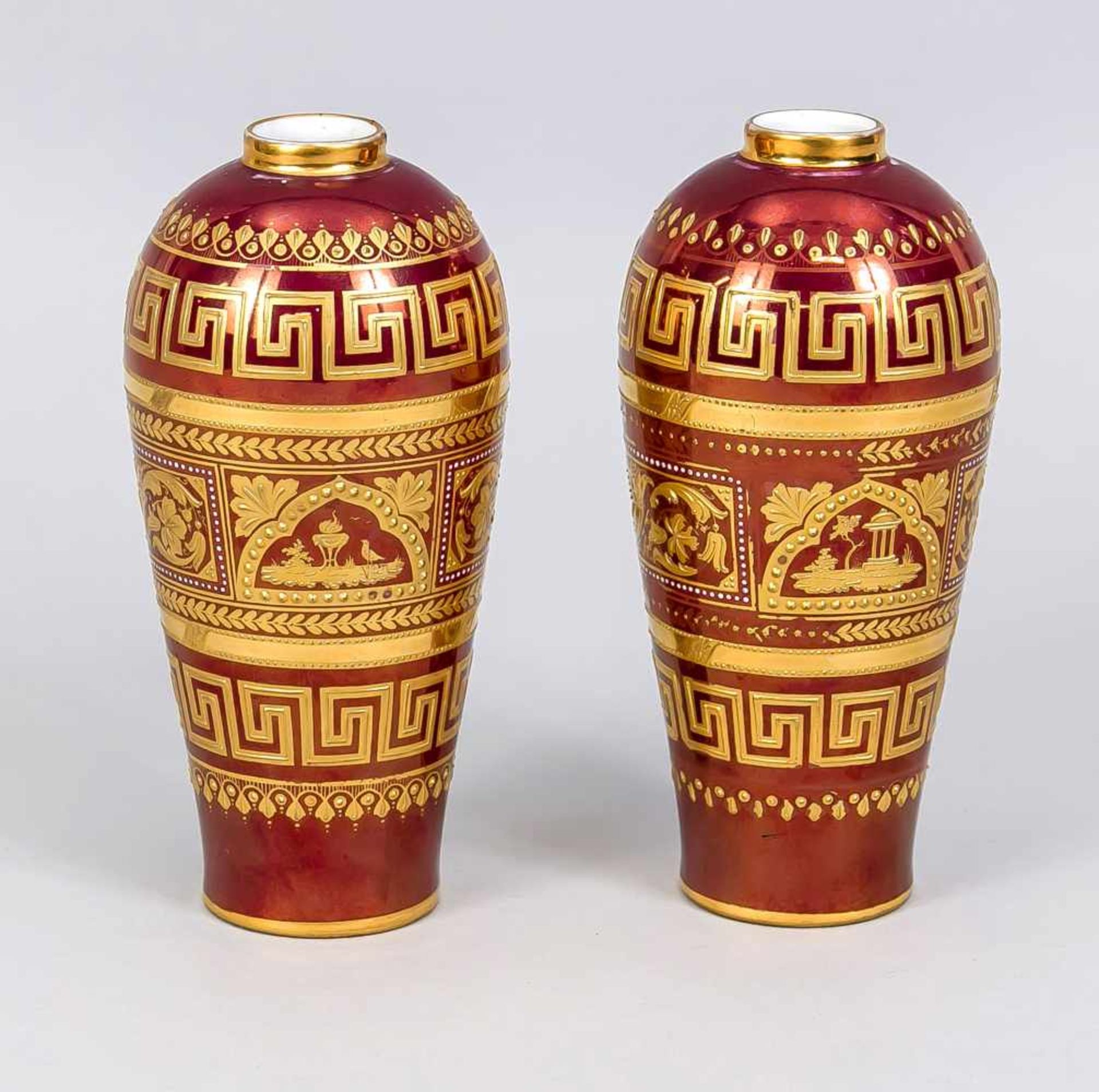 Paar Vasen, Thüringen, Ende 19. Jh., in Wiener Manier, frontseitig Medaillon mit - Bild 2 aus 2