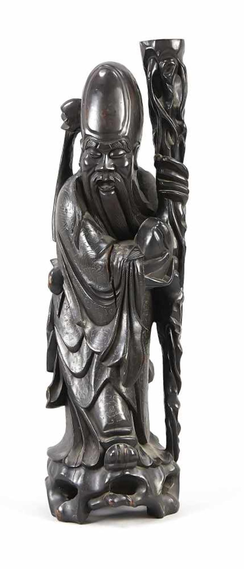 Shou Lao-Holzfigur, China, 1. H. 20. Jh. Teilweise durchbrochen gearbeitetes Schnitzwerk.