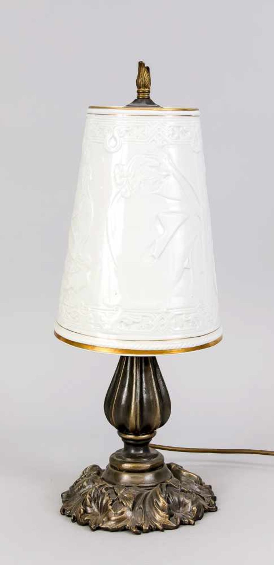Lampe mit Lithophanie-Schirm, 20. Jh., Sockel und Schaft aus Metallguss. Runder, sich nach - Bild 4 aus 4