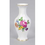Vase, Meissen, 2. H. 20. Jh., 1. W., bauchige Form, mit polychromer Blumenmalerei und