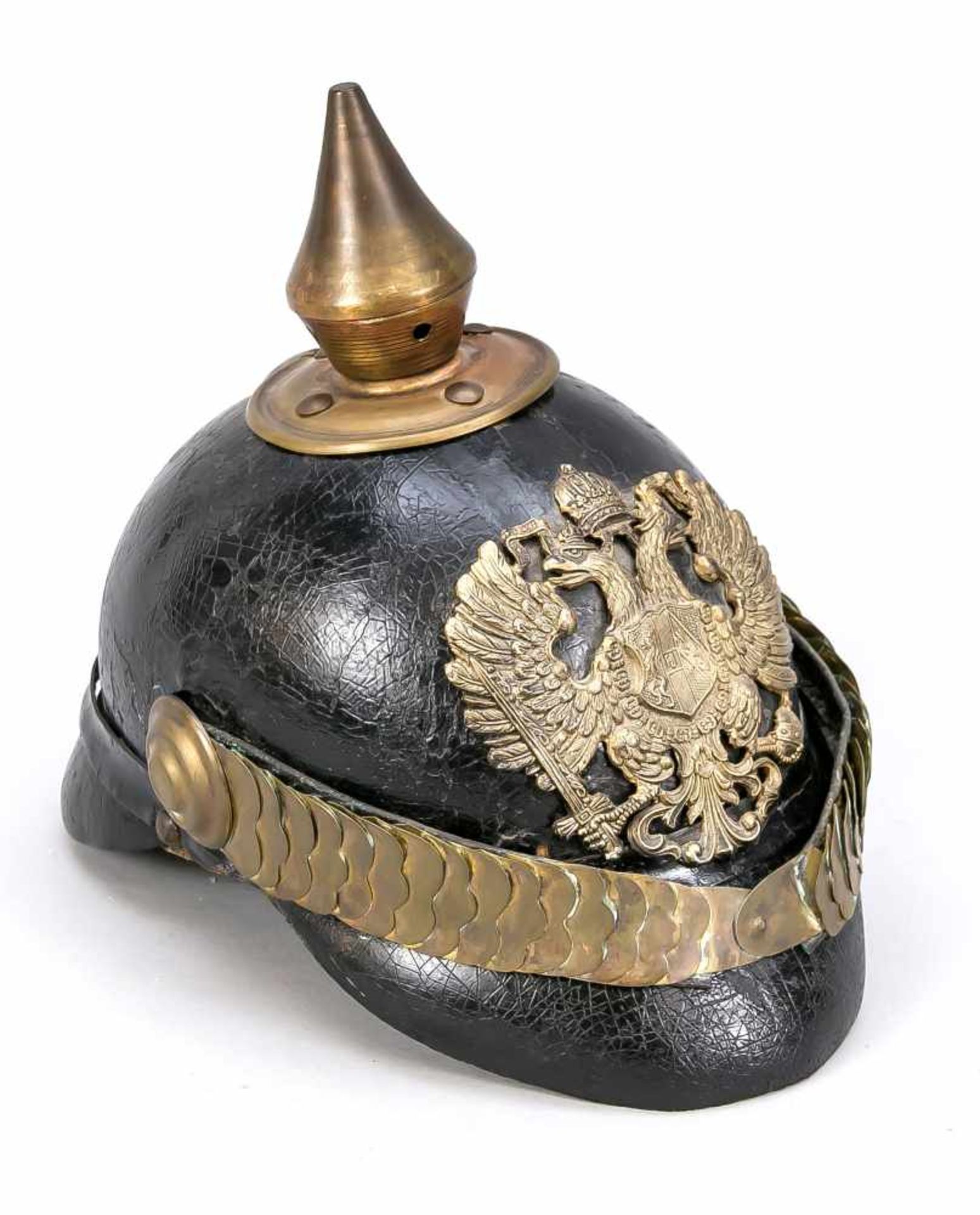 Preußische Pickelhaube, 19. Jh. Schwarze Helmglocke mit Stirn- und Nackenschild,