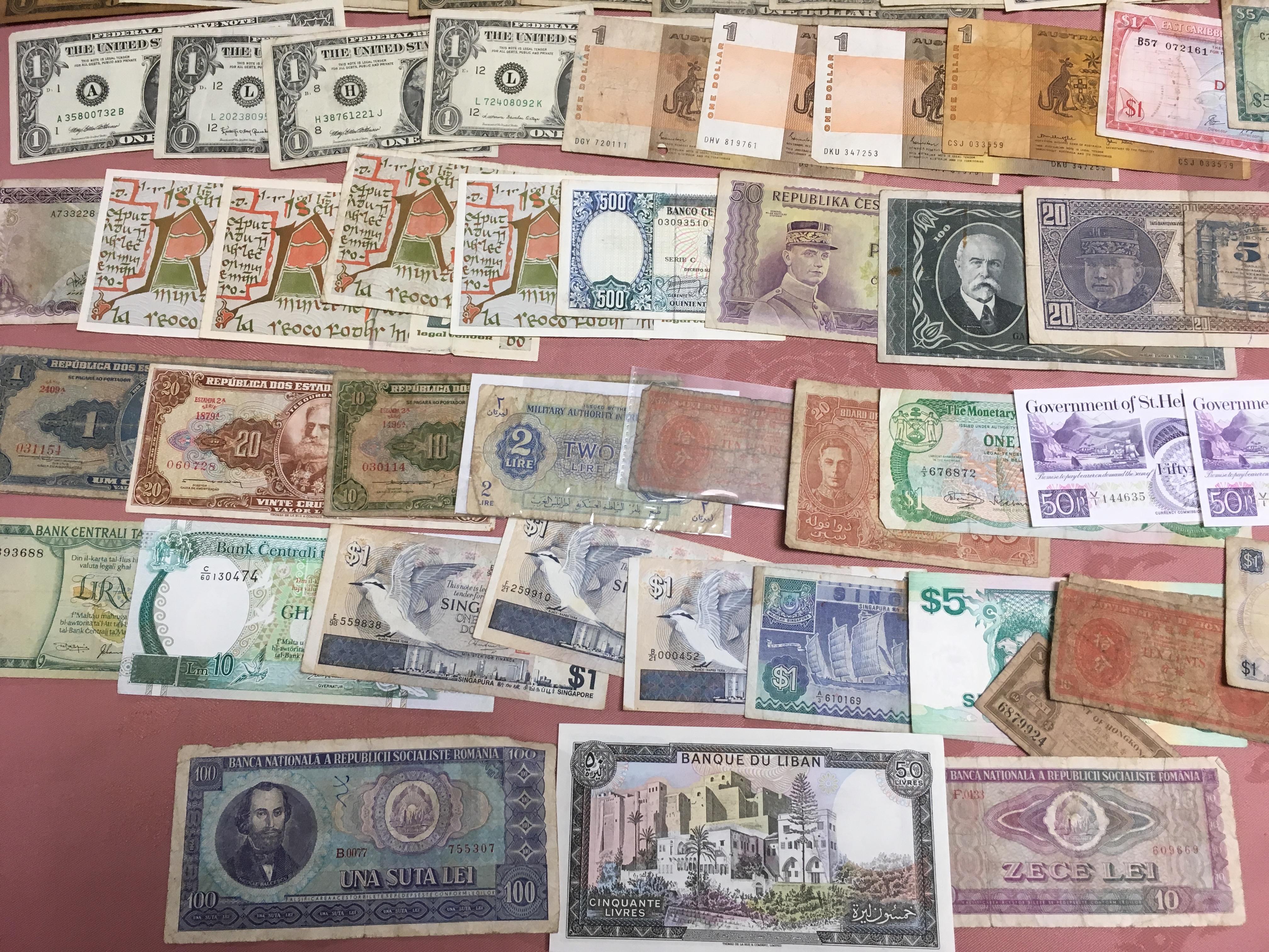 BANKNOTES: MIXED OVERSEAS INCLUDING USA, BRAZIL, GERMANY, IRELAND, ETC. VERY MIXED CONDITION (APPROX - Image 4 of 5