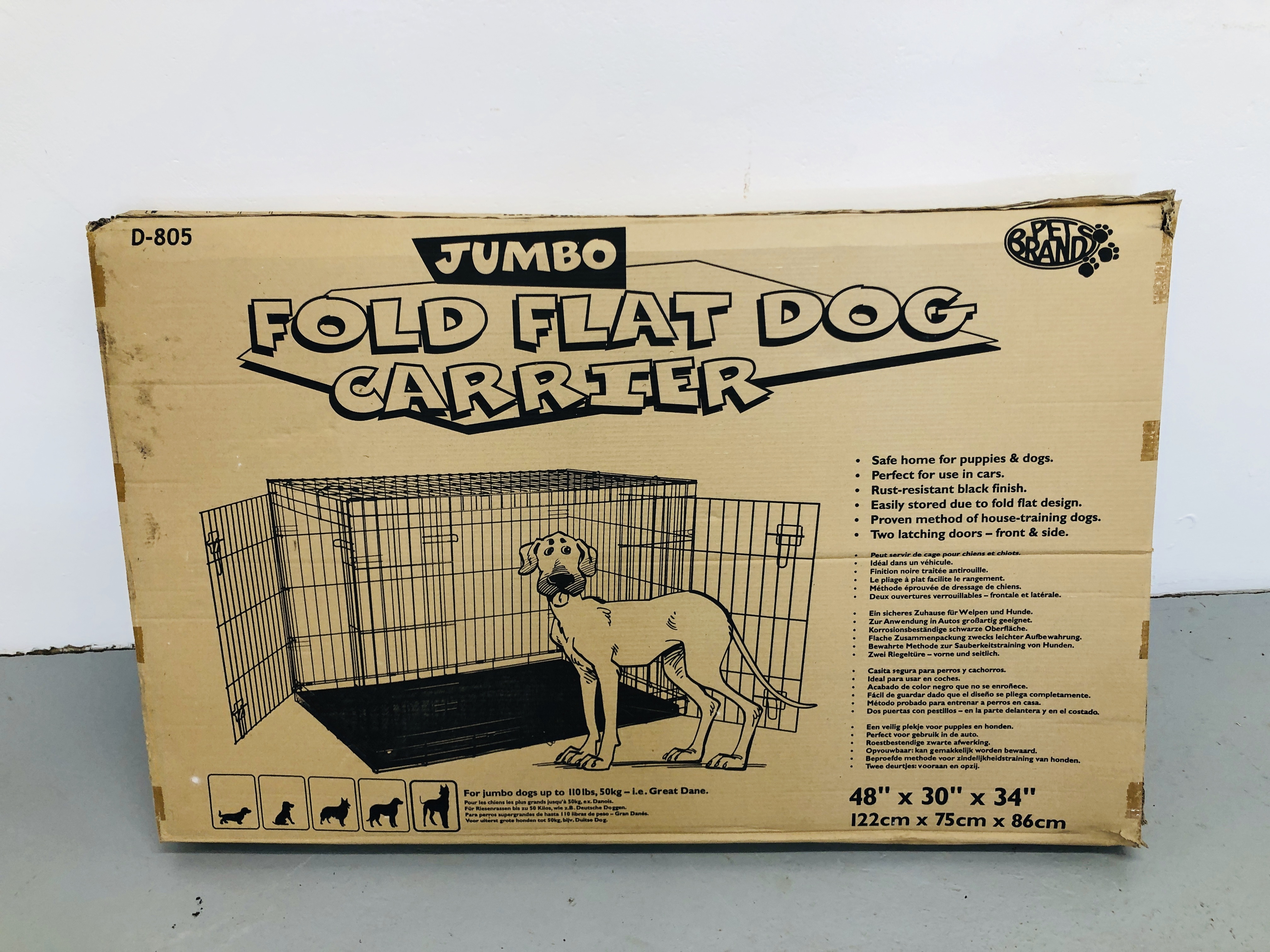 A PET BRAND JUMBO FOLD FLAT DOG CARRIER 48" X 30" X 34"