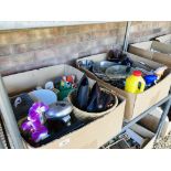 6 X LARGE BOXES OF MIXED HOUSEHOLD & KITCHEN SUNDRIES TO INCLUDE POTS, PANS, LOOSE CUTLERY,