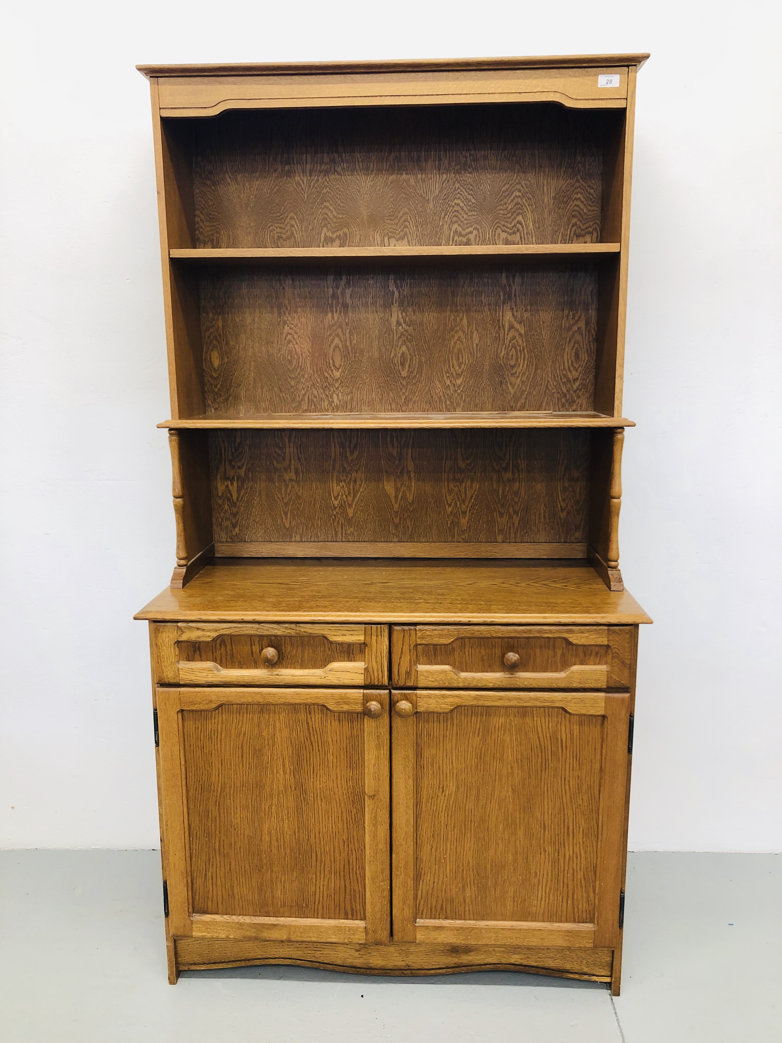 LIGHT OAK FINISH 2 DOOR 2 DRAWER SIDEBOARD