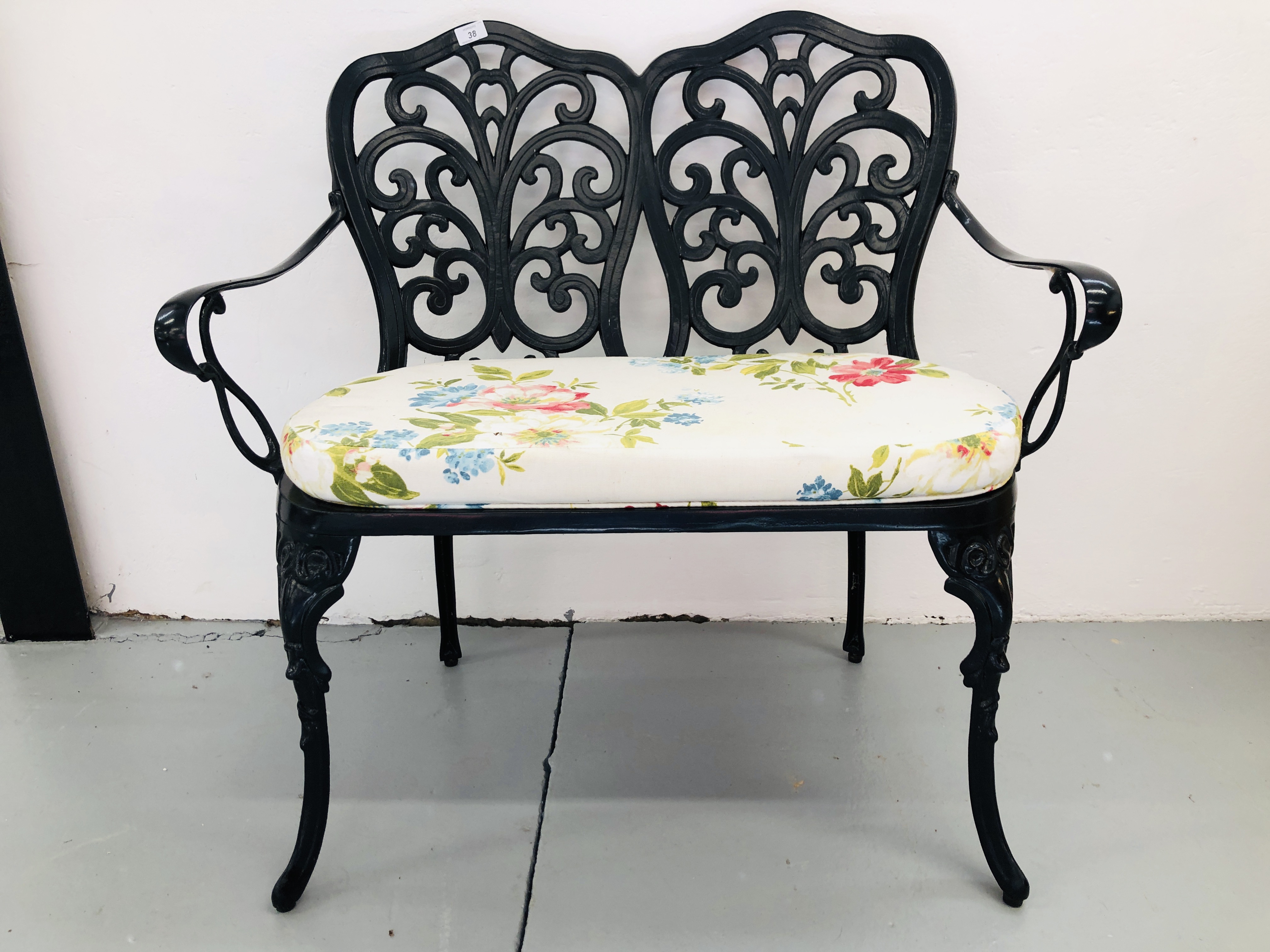 ORNATE BLACK FINISH TWO SEAT METAL GARDEN BENCH