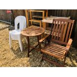 A FOLDING HARDWOOD GARDEN CHAIR,