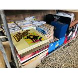 A LARGE COLLECTION OF MIXED RECORDS TO INCLUDE COUNTRY & WESTERN & MUCH MORE