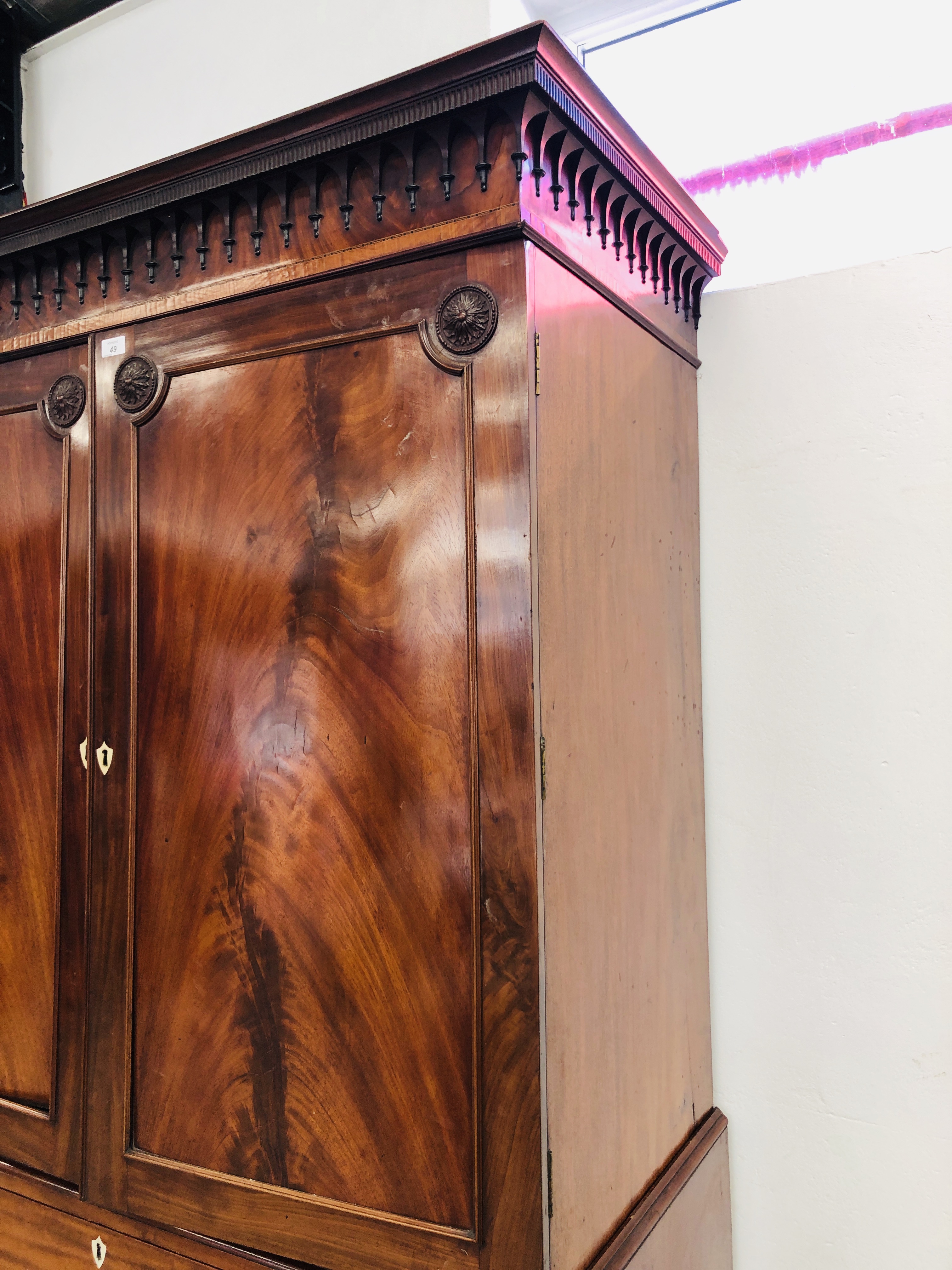 VICTORIAN MAHOGANY LINEN PRESS - Image 2 of 9