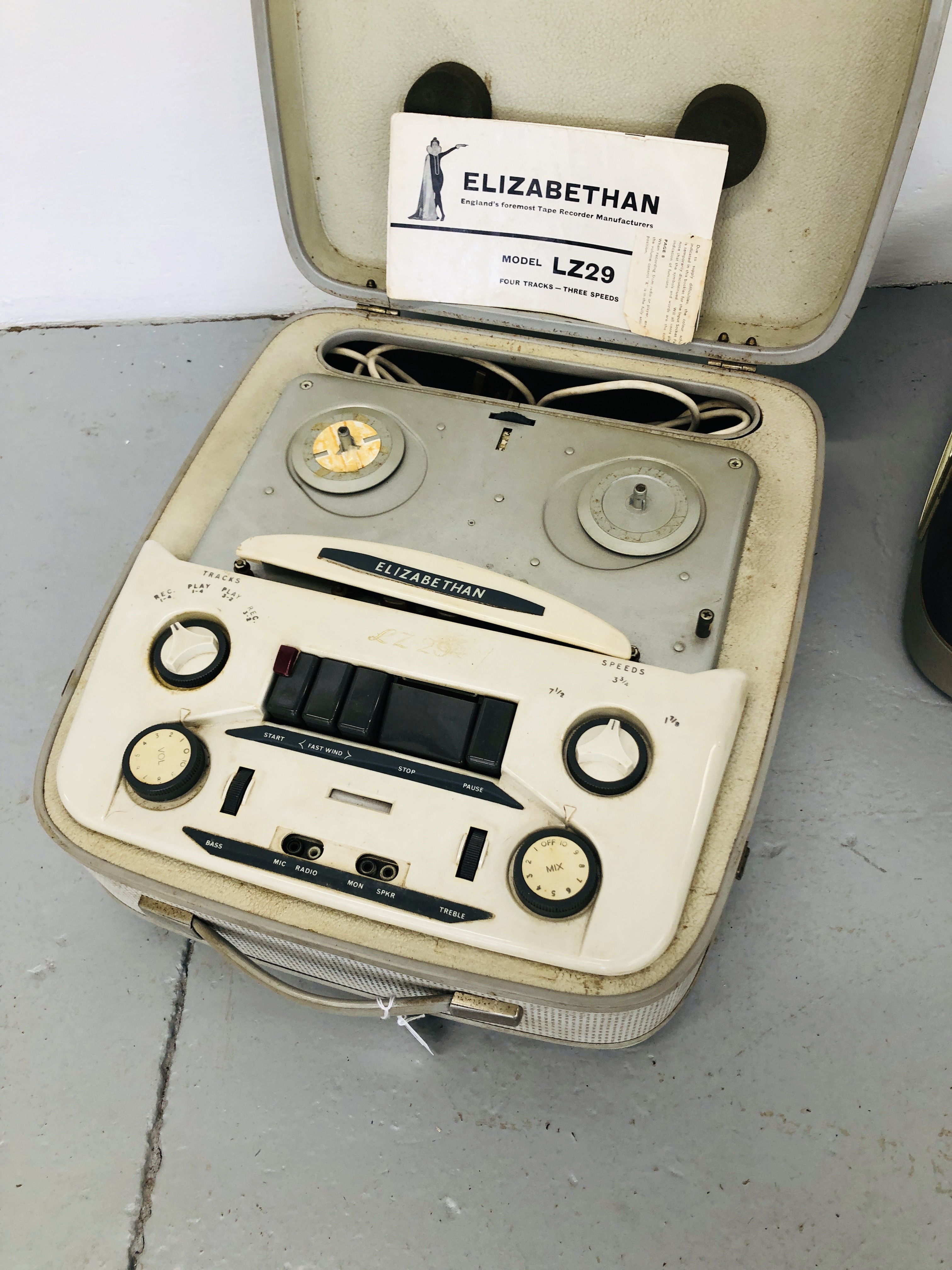 TWO TAPE TO TAPE PLAYERS (1 SPARES AND REPAIRS) (COLLECTORS ITEMS ONLY) - SOLD AS SEEN - Image 2 of 3