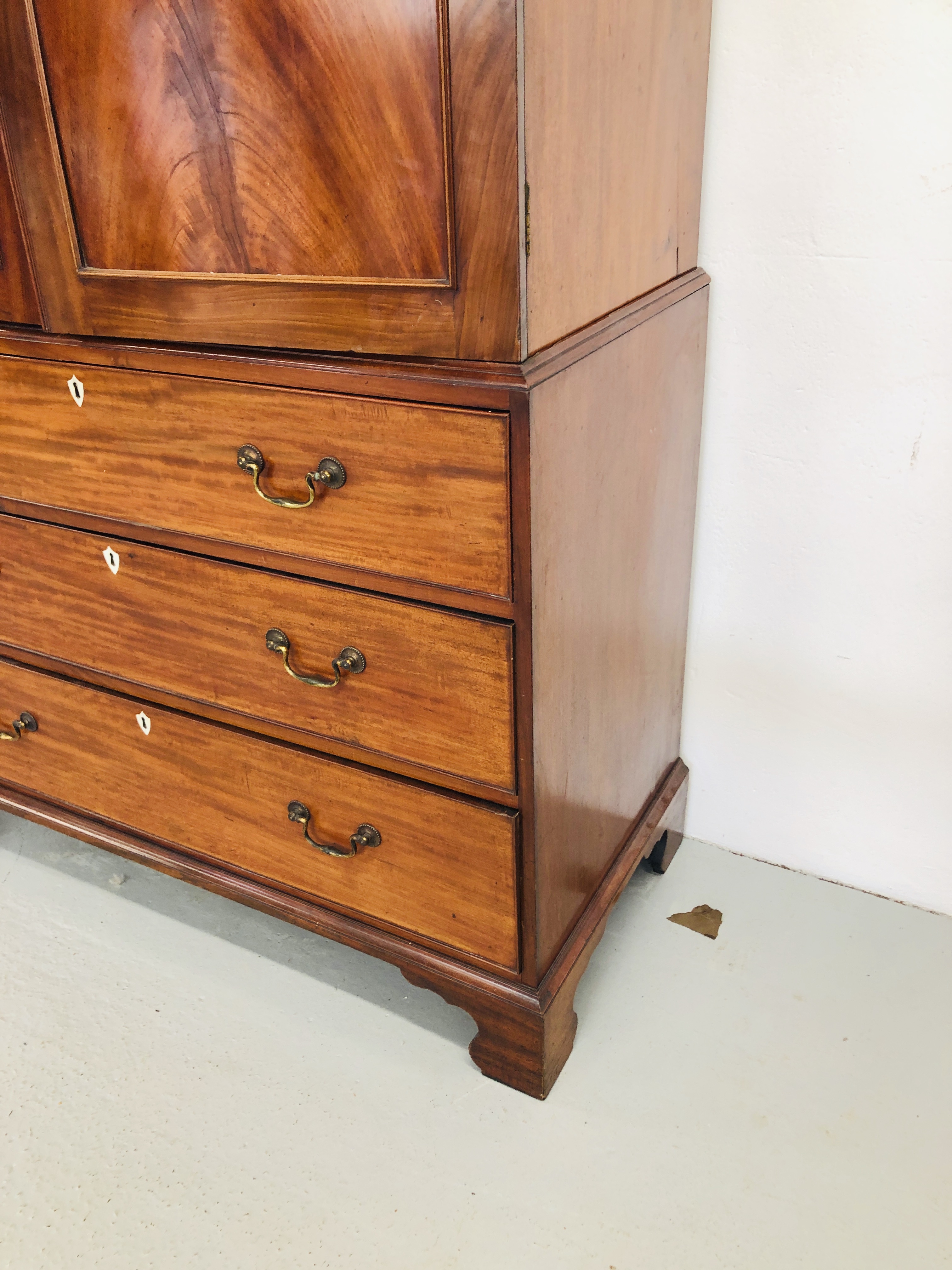 VICTORIAN MAHOGANY LINEN PRESS - Image 7 of 9