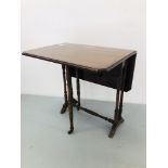 AN EDWARDIAN MAHOGANY SUTHERLAND STYLE OCCASIONAL TABLE