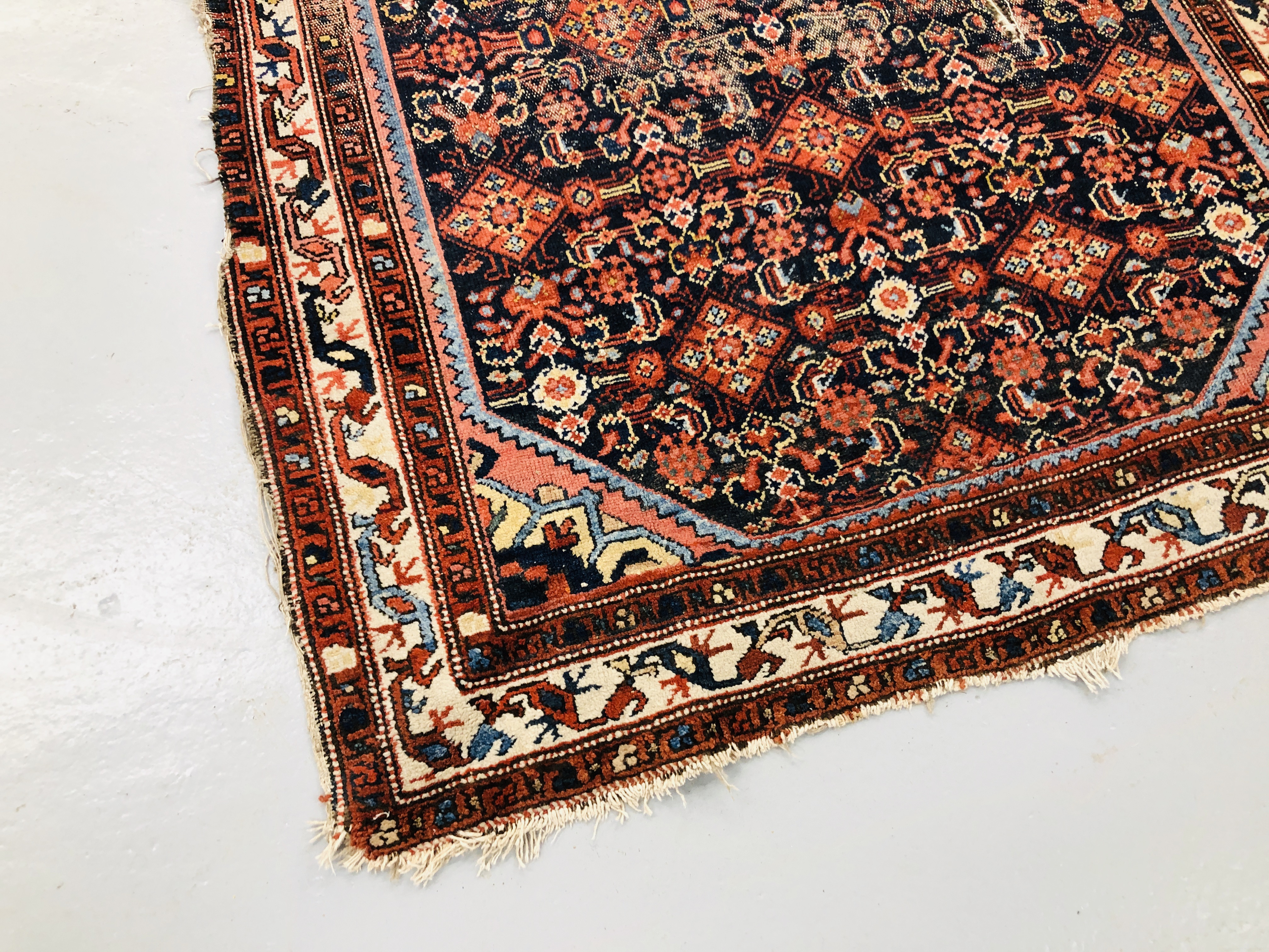 3 X ETHNIC RUGS (VARYING DEGREE OF WEAR TO ALL RUGS) - Image 4 of 6