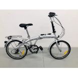 A STOWAWAY VENTURA X COMPACT FOLDING BICYCLE - UNUSED