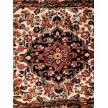 A LILIHAN TRADITIONAL TRADITIONAL BLUE / ORANGE / FAWN PATTERNED RUG 2.90 X 1.