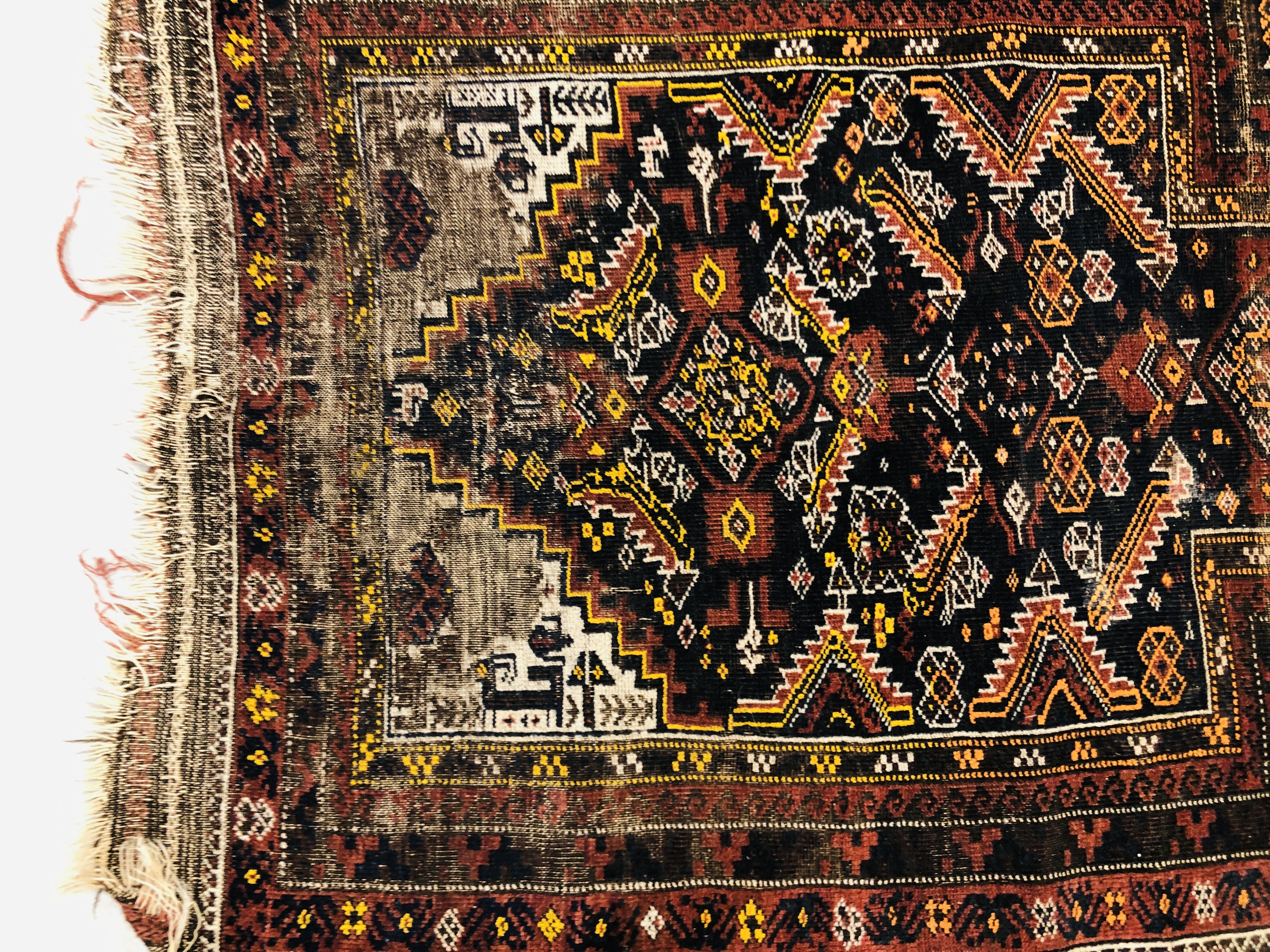 3 X ETHNIC RUGS (VARYING DEGREE OF WEAR TO ALL RUGS) - Image 6 of 6